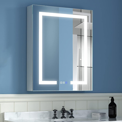 Buen precio Armario de medicinas LED de plata montado en la pared Armario de espejos de acero inoxidable personalizado en línea